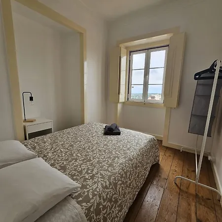 Maria Saudade Apartment