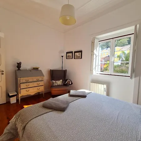 Maria Saudade - Bright & Spacious With Views In The Heart Of Διαμέρισμα Σίντρα