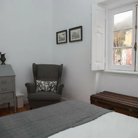 Maria Saudade - Bright & Spacious With Views In The Heart Of Appartement Sintra
