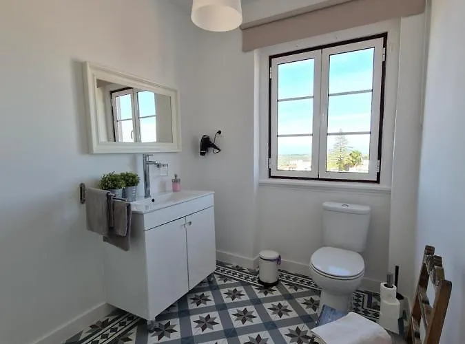 Maria Saudade - Bright & Spacious With Views In The Heart Of سينترا