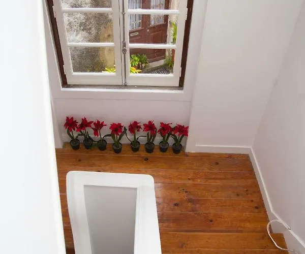 Apartament Maria Saudade - Bright & Spacious Apartment With Views In The Heart Of Sintra