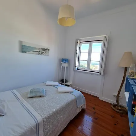 Maria Saudade Apartment
